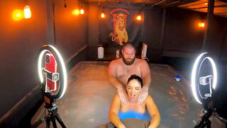 Hot Tub Sex With Sheena Ryder  hot fuck sesh in a jakuzzi